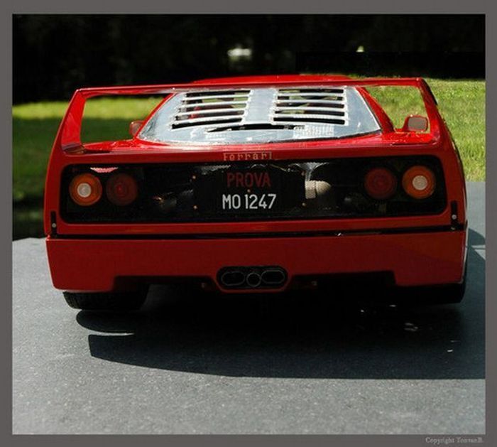  Ferrari F40   (45 )