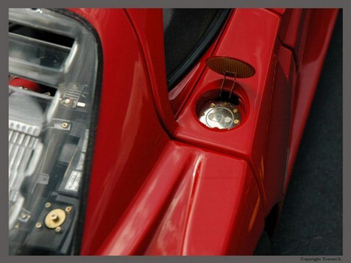  Ferrari F40   (45 )