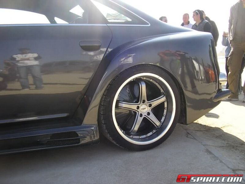    Audi (10 )