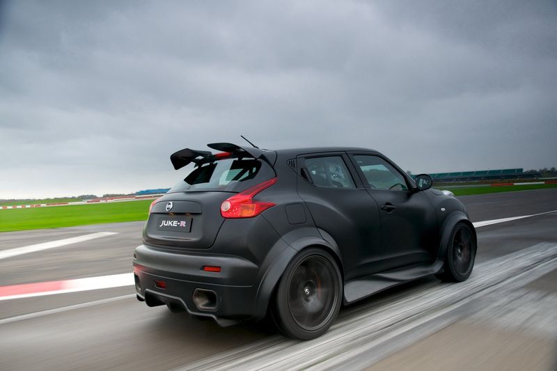  Nissan   20  Juke-R (22 +7 )