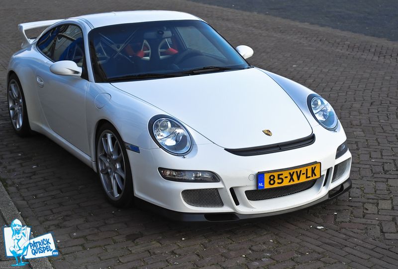   Porsche  (53 )