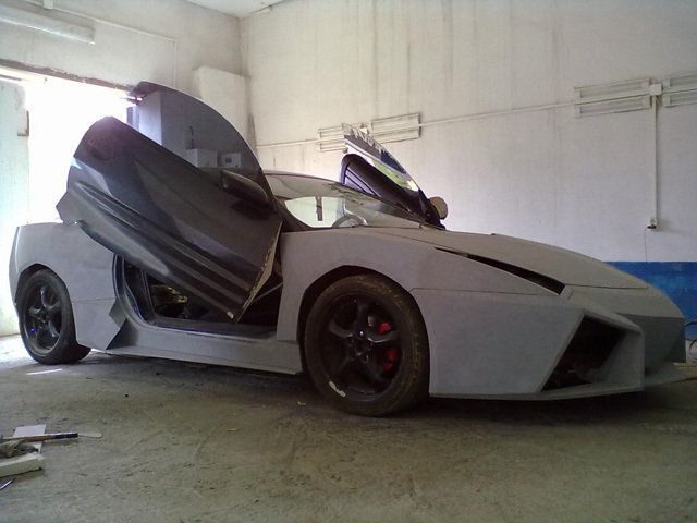  Lamborghini Reventon   (11 )