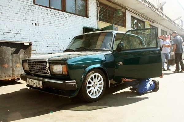   LADA VFTS (42 )