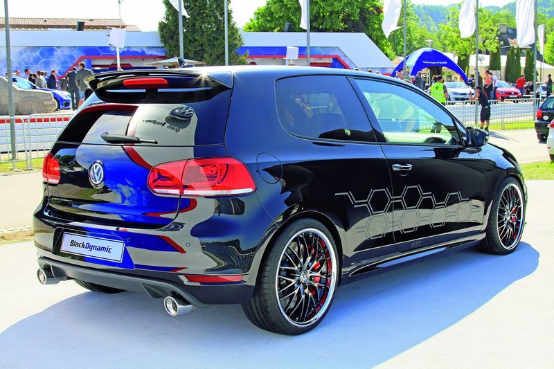    Volkswagen Golf GTI Black Dynamic (15 )