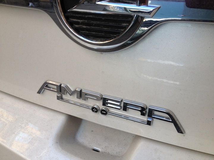 Опель Ампера (4 фото)