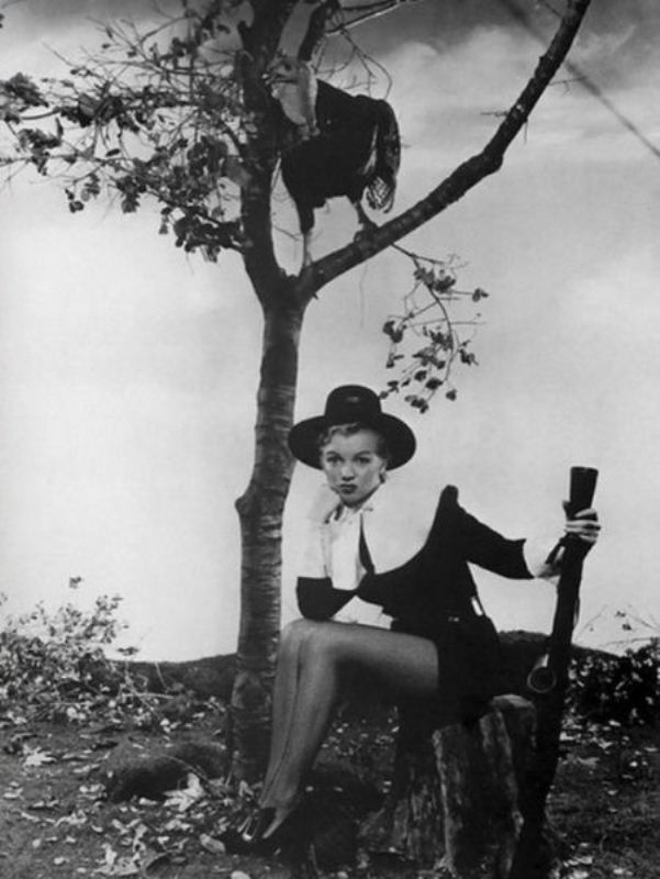 Кто она? (21 фото)