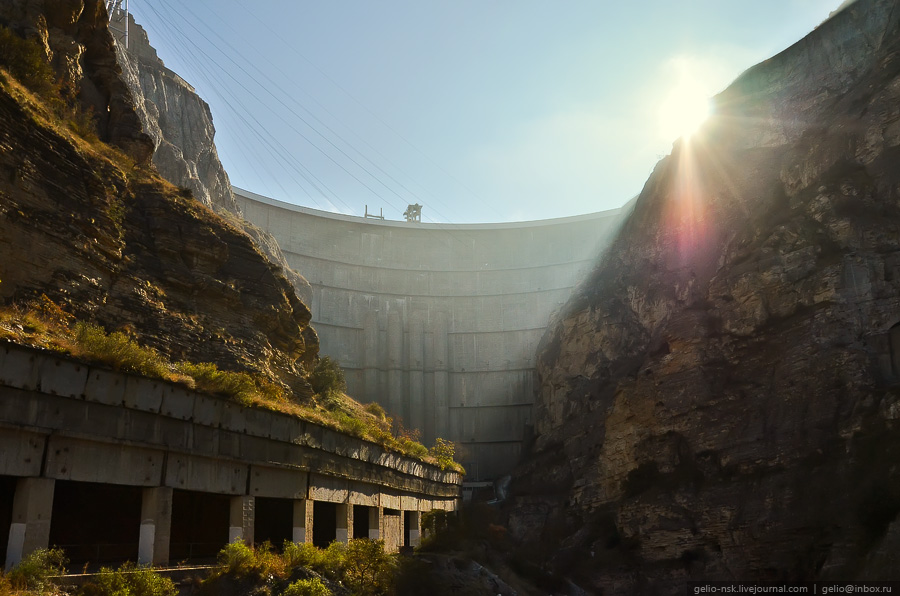 1233 Чиркейская ГЭС самая высокая арочная плотина в России