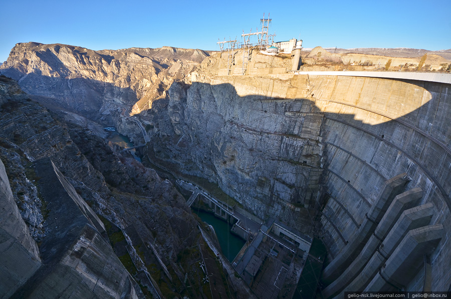 1332 Чиркейская ГЭС самая высокая арочная плотина в России