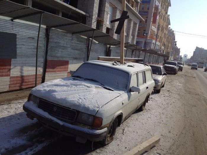 Волга и осиновый кол (4 фото)