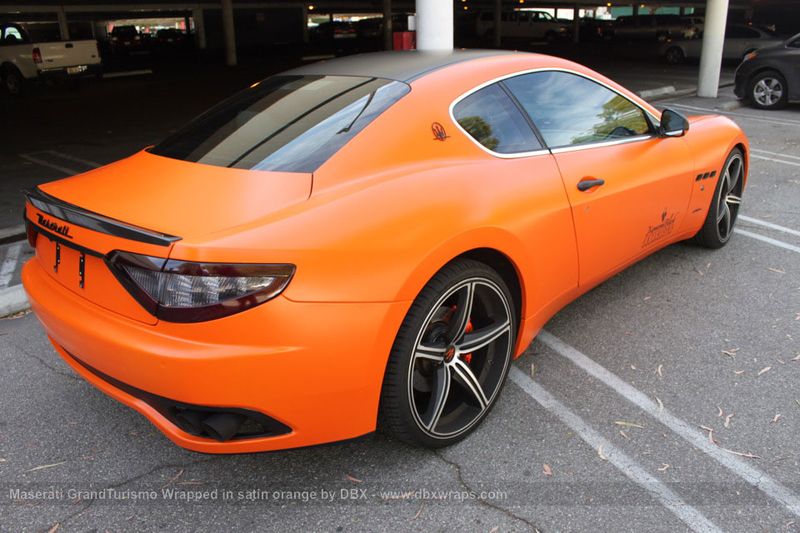 Maserati GranTurismo S затянули в оранжевую пленку в DBX (28 фото+видео)